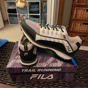 New women’s FILA trail running shoes. Size 9.5